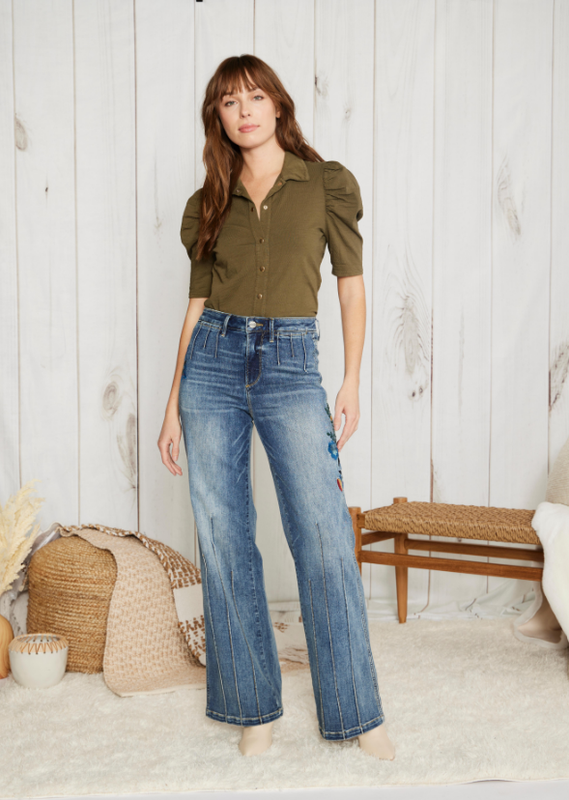 Driftwood Triple Pintuck Jean X Pia