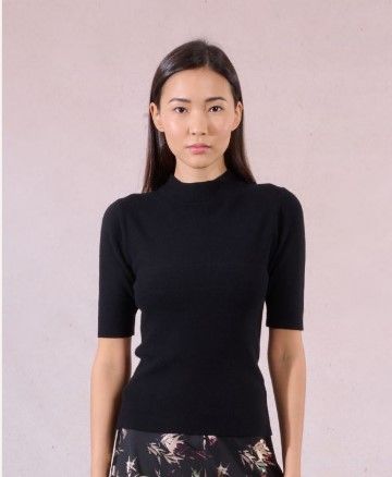 Molly Bracken Ladies Knitted Sweater S/S in Black