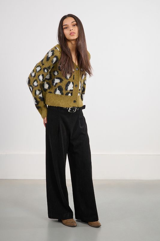 Lili Sidonio Ladies Cardigan in Khaki