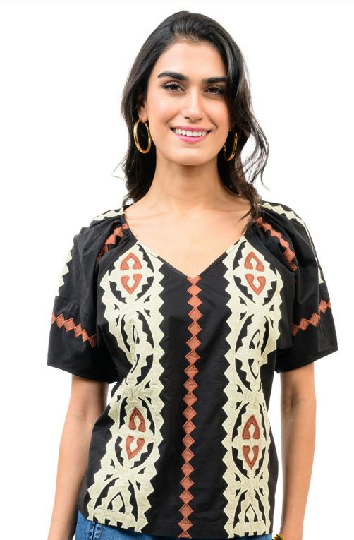 Ivy Jane Applique V-Neck Top in Black