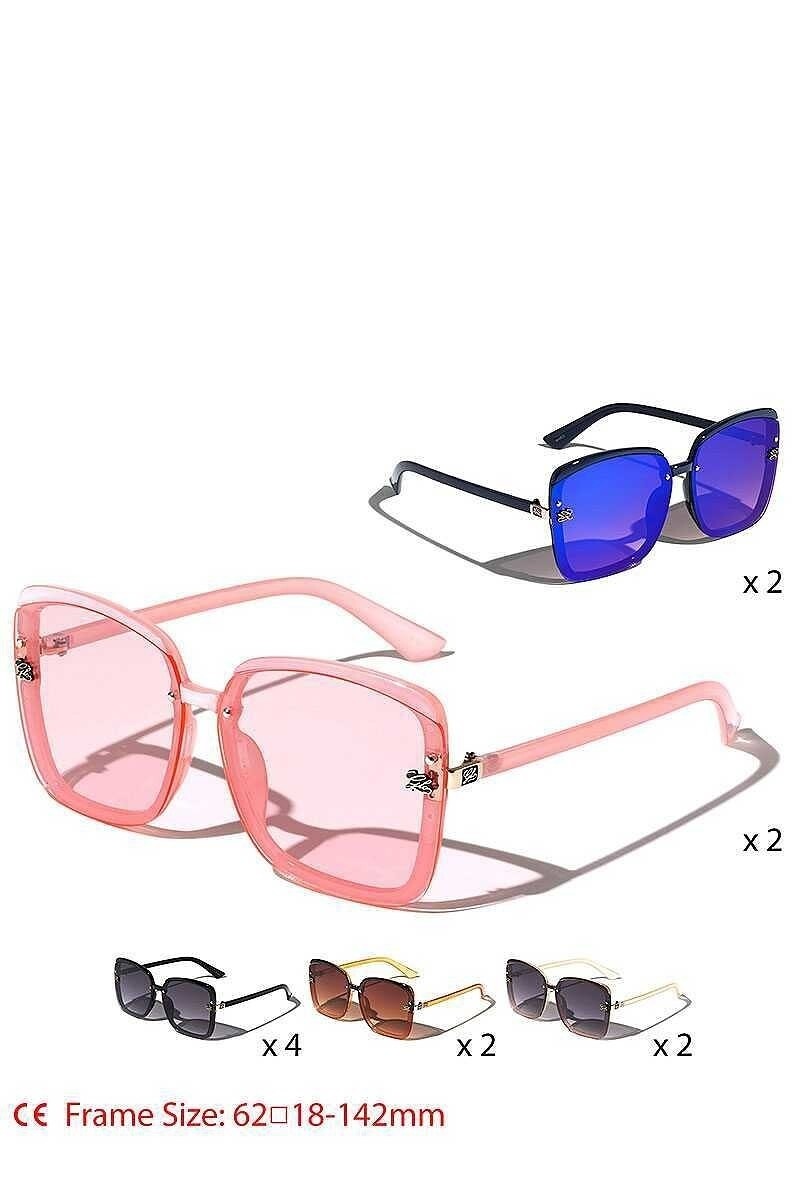 Boutique Square Lens