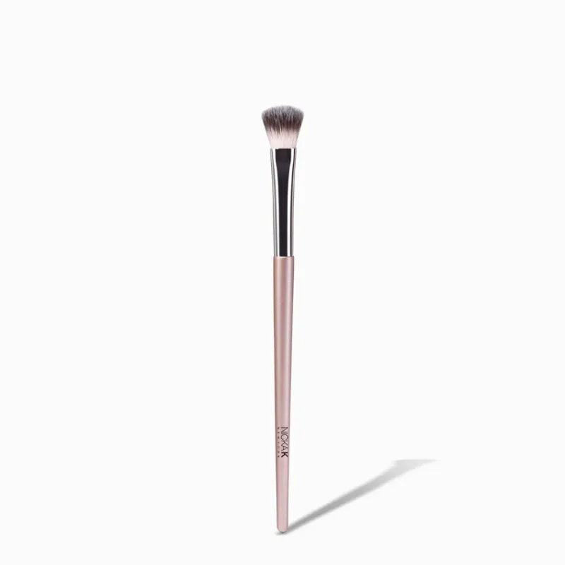 Nicka K Powder Eyeshadow Brush