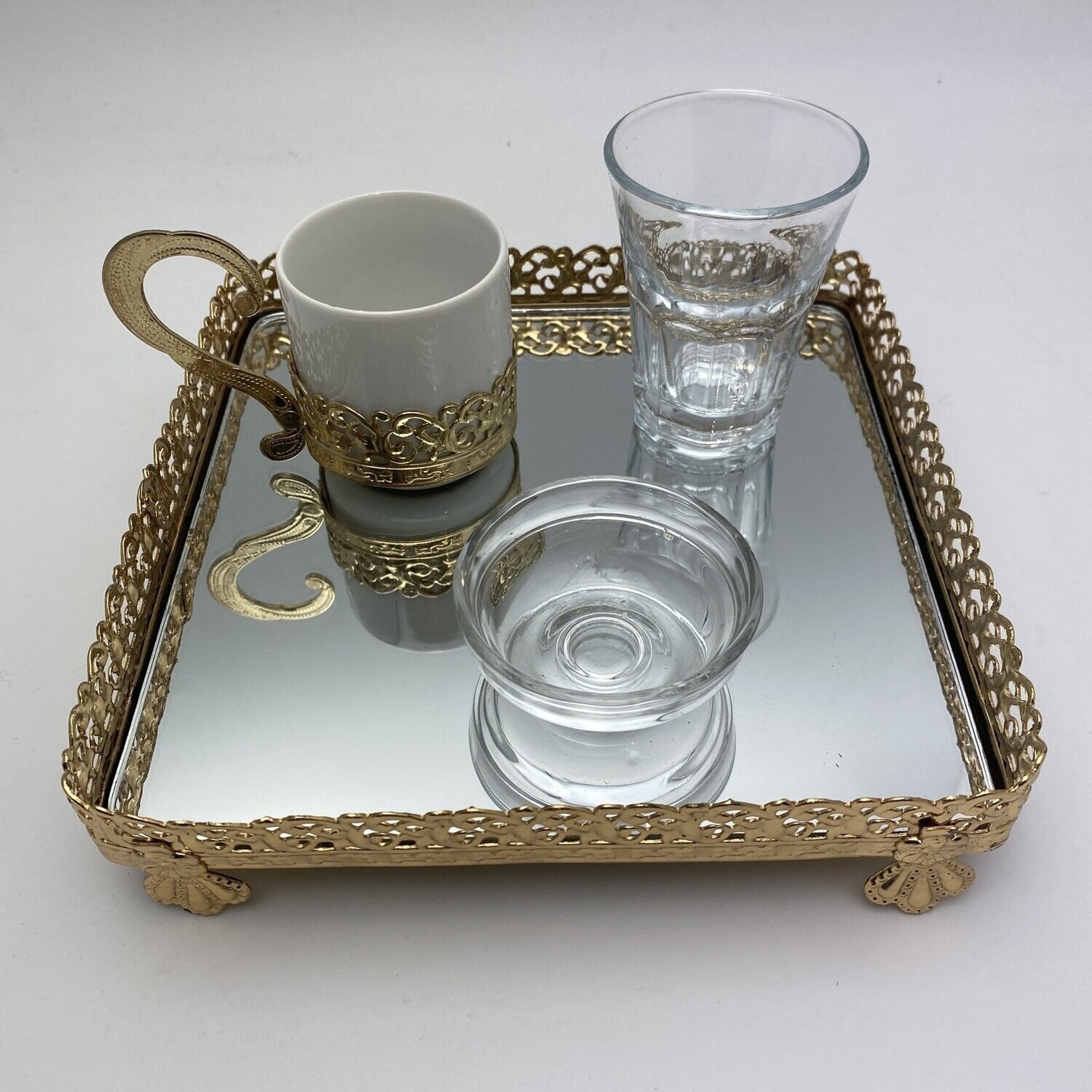 Damat Kahve Tepsisi, Spiegel Tablett mit Glas, Mokkatasse und Schälchen für Süssigkeiten (Eckig, Gold)