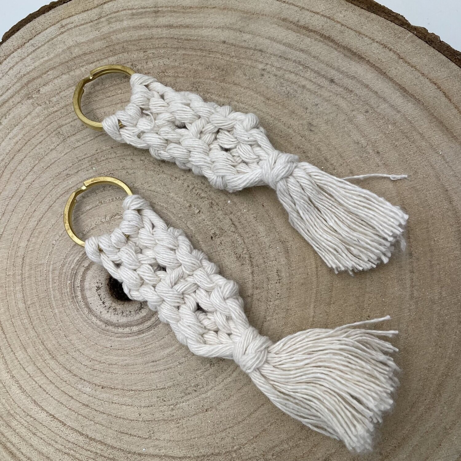 Makramee Schlüssselanhänger (Creme)
