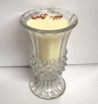 Small Vintage Vase Candle