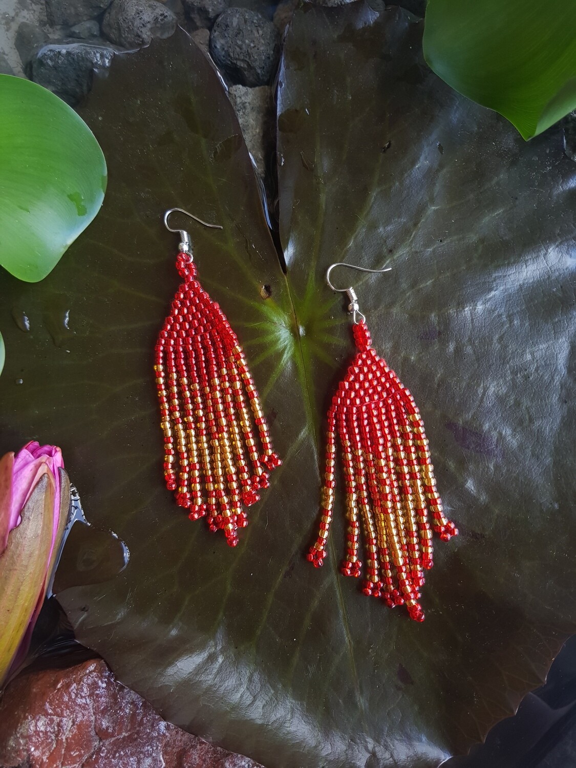 Earrings. LEMIMET DOUN (Leaf)