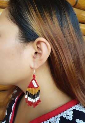 Earrings. LEMIMET DOUN (Leaf)
