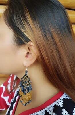 Earrings. LEMIMET HIKONG (Beaded Waterfall)