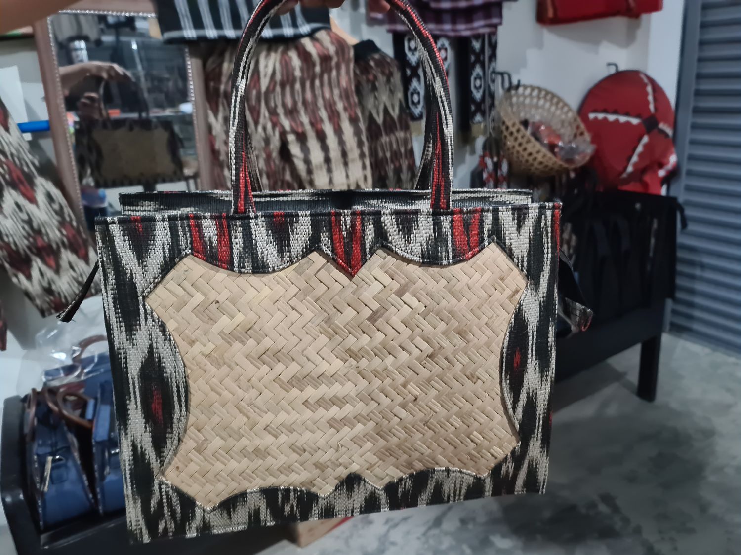 Bag. TNALAK BANIG HANDBAG