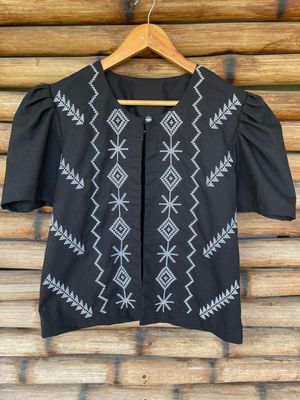 Blouse. T&#39;BOLI BEADED/EMBROIDERED  BLOUSE BLOUSE WITH PUFF SLEEVES