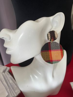Earrings. TBOLI TNALAK &amp; MALONG EARRINGS