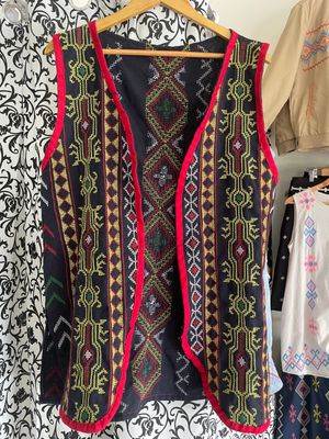 Chaleko. TBOLI EMBROIDERED VEST/ CHALEKO