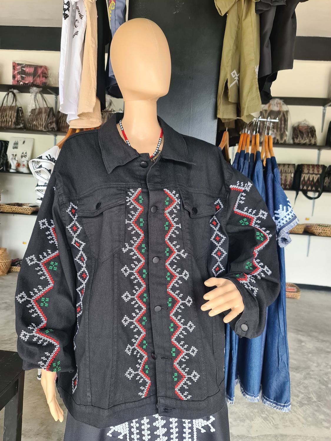 Jacket. T&#39;BOLI HAND-EMBROIDERED BLACK DENIM JACKET
