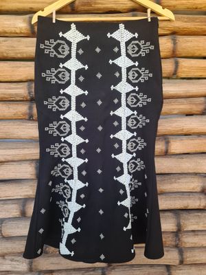 Skirt. T&#39;BOLI HAND- EMBROIDERED AND HAND- BEADED MERMAID SKIRT