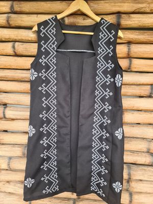 Abaya. CUSTOM TBOLI HAND-EMBROIDERED ABAYA