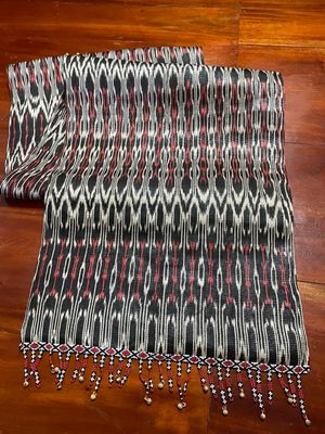 Table Runner. T&#39;NALAK TABLE RUNNER with TBOLI BEADING