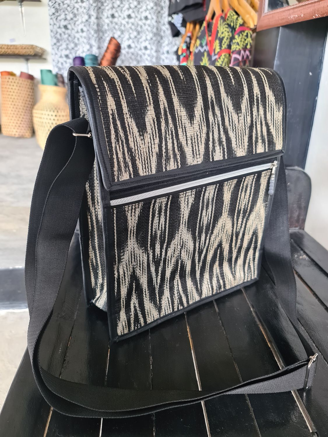 Bag.  LAMLAHAK T&#39;NALAK MESSENGER BAG