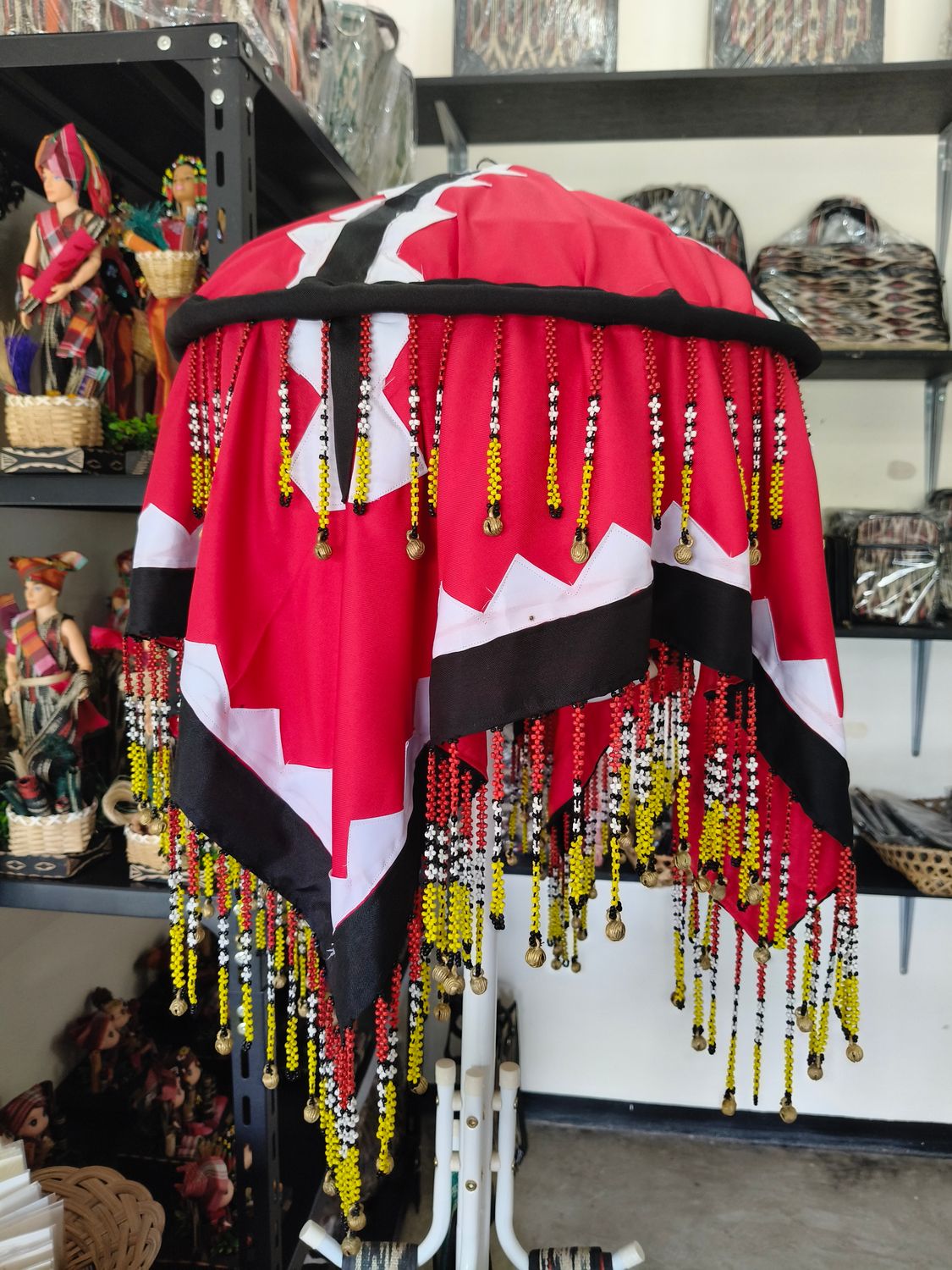 Souvenir. KANIBANG