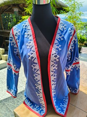 Blazer. CUSTOM T&#39;BOLI BEADED BLAZER