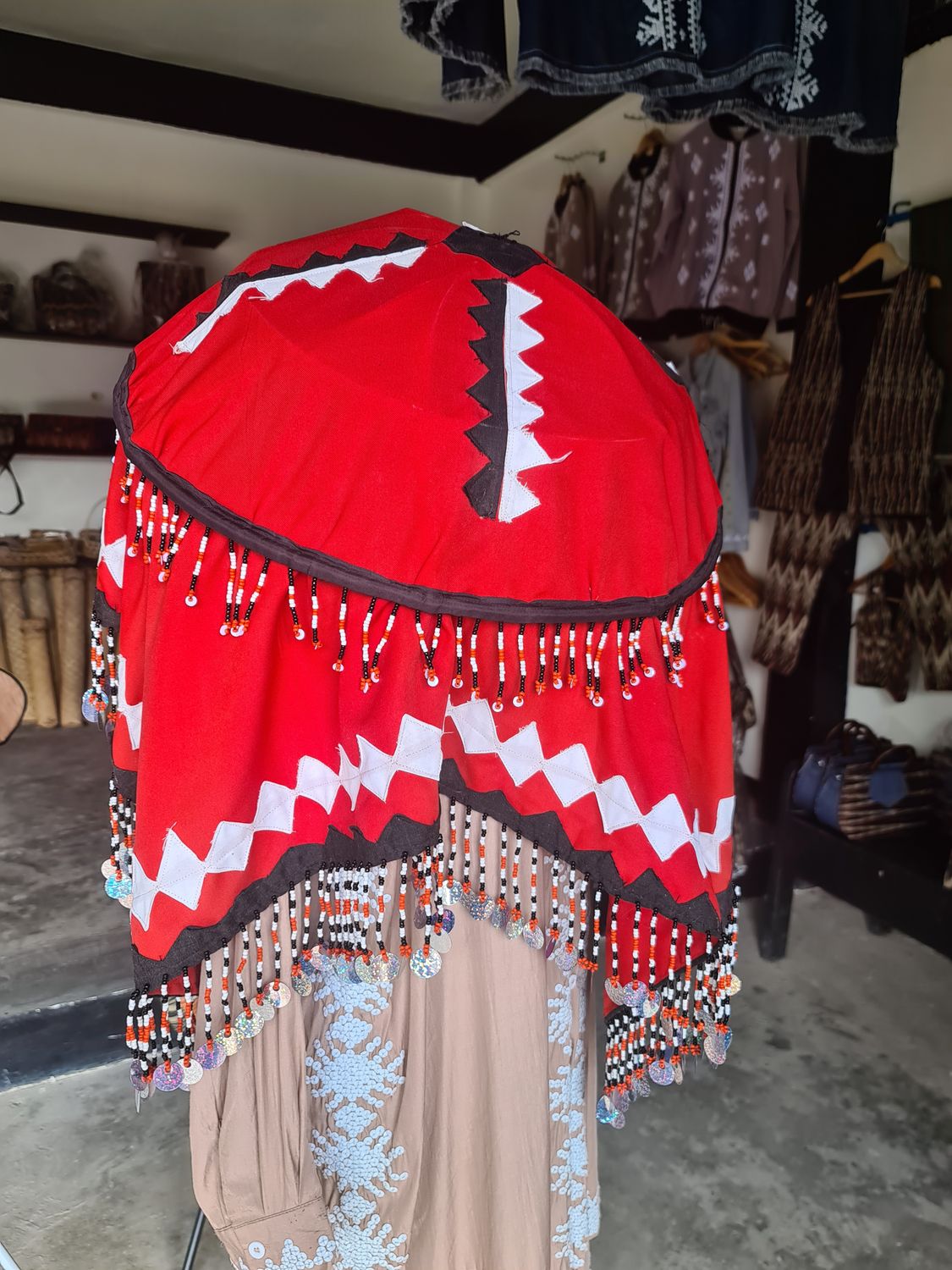 Souvenir. KANIBANG