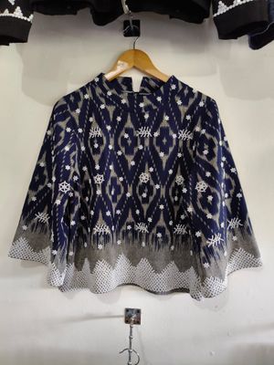 Blouse. T&#39;BOLI BEADED BLOUSE