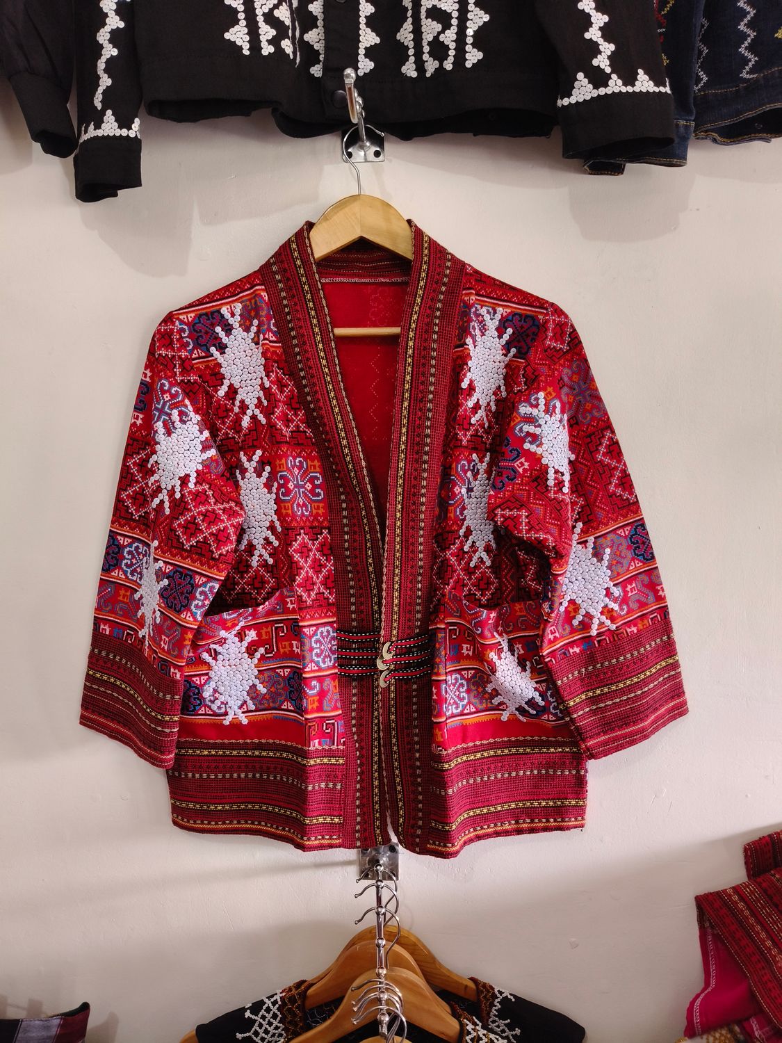 Kimono. TBOLI HAND-BEADED KIMONO