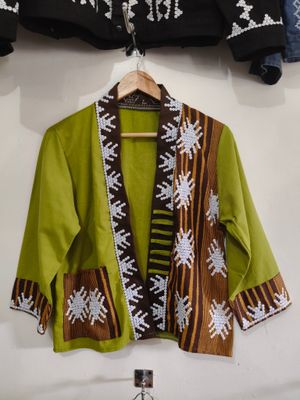 Blazer. CUSTOM T&#39;BOLI BEADED BLAZER