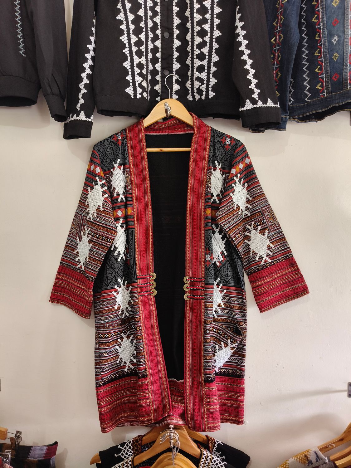 Kimono. TBOLI HAND-BEADED KIMONO