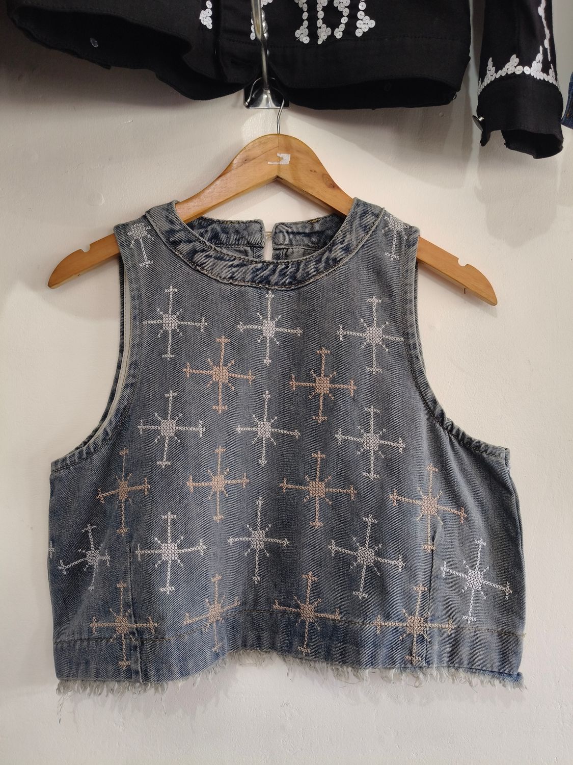 Blouse. TBOLI HAND-EMBROIDERED BLOUSE
