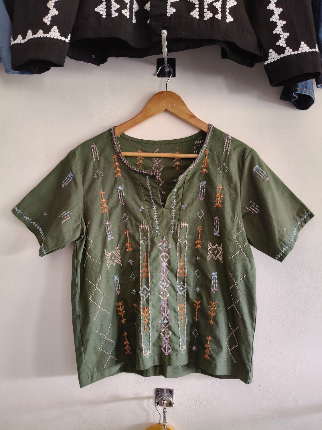 Blouse. T&#39;BOLI HAND-EMBROIDERED BLOUSE