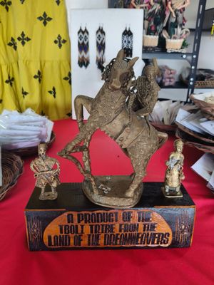 Souvenir. KUDA. T&#39;BOLI BRASS