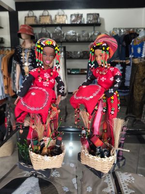 Souvenir. T&#39;BOLI FEMALE DOLL