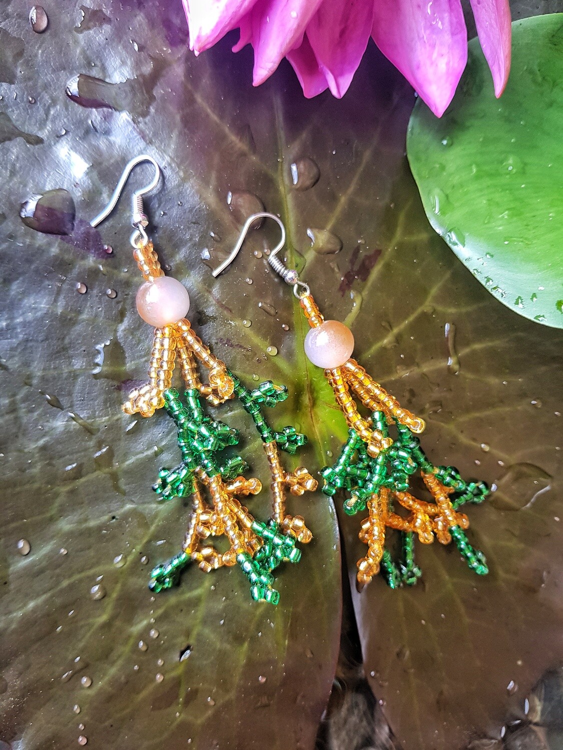 Earrings_14. LEMIMET HOKU (Beaded Fern)