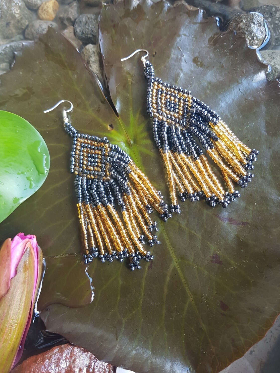 Earrings_11. LEMIMET HIKONG (Beaded Waterfall)