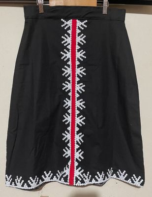 Skirt_01. T'BOLI HAND- BEADED SKIRT