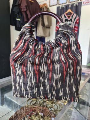 Bag_19. T'KOFUL TNALAK HANDBAG