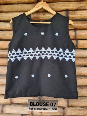 Blouse_33. T'BOLI BEADED SLEEVELESS BLOUSE