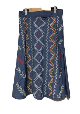 Skirt.  T'BOLI HAND- EMBROIDERED SKIRT