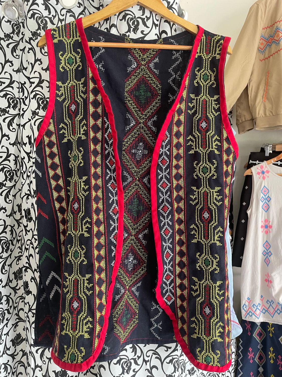 Chaleko_01. TBOLI EMBROIDERED VEST/ CHALEKO