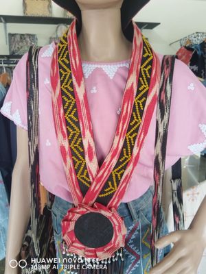 Lei Necklace_02. SPECIAL LEI FOR VIP