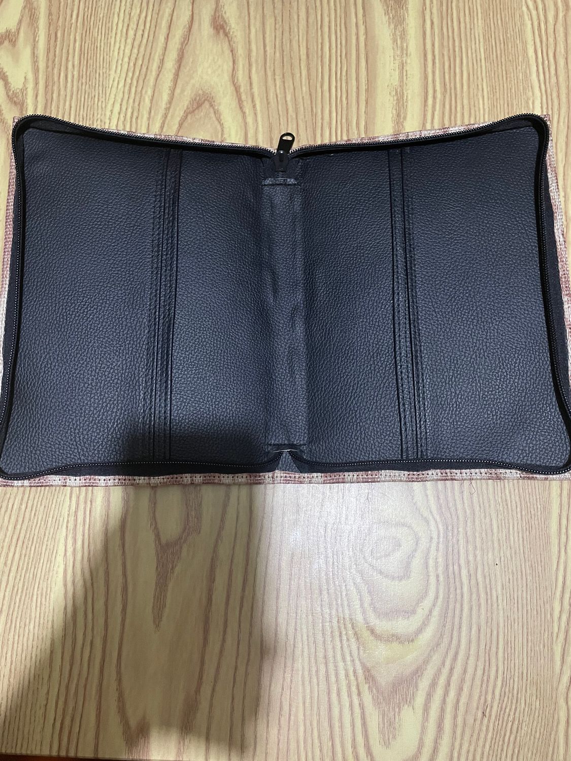 Bag_18. NOTEBOOK CASE