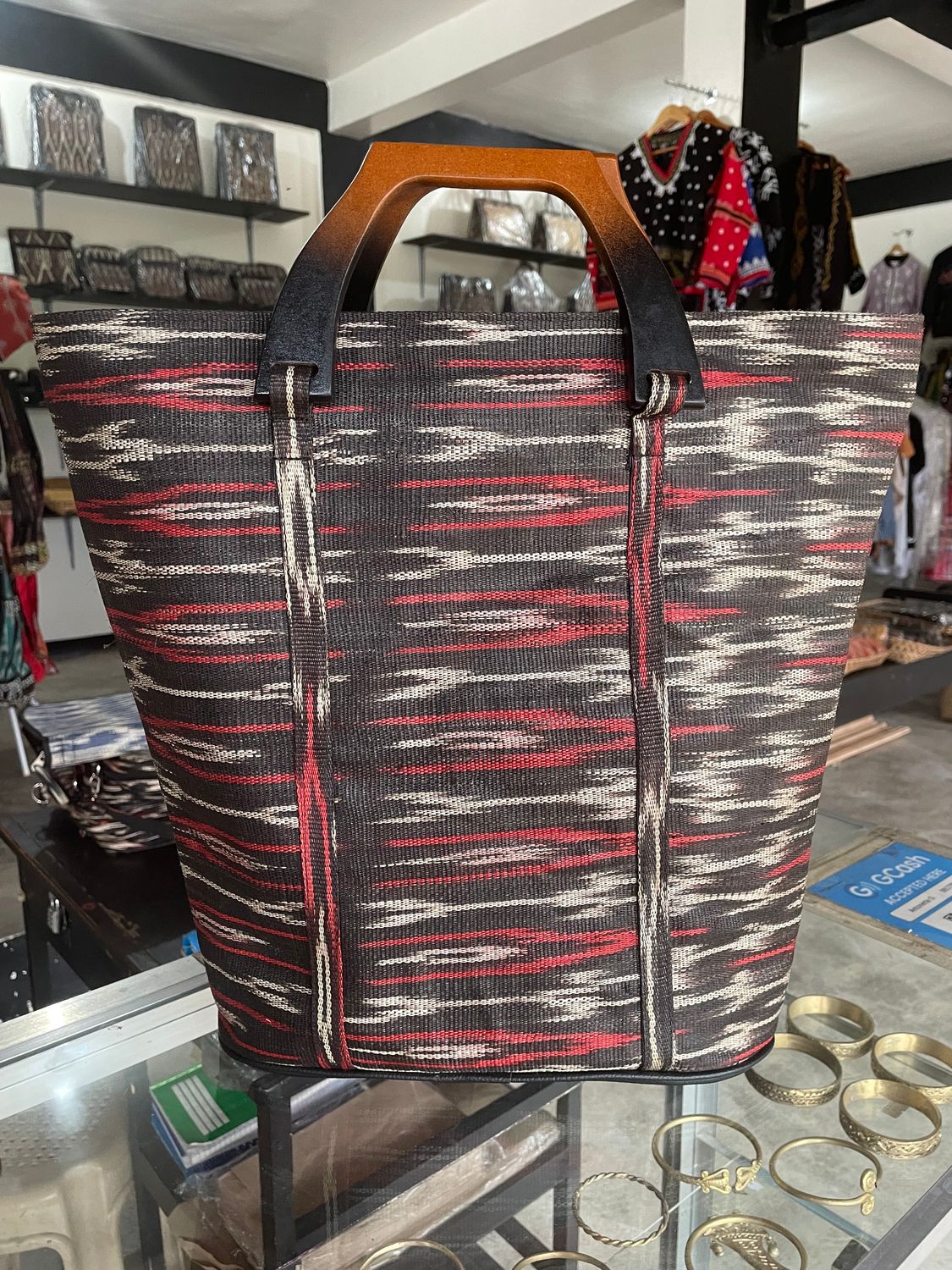 Bag_01.  BACDULONG HANDBAG