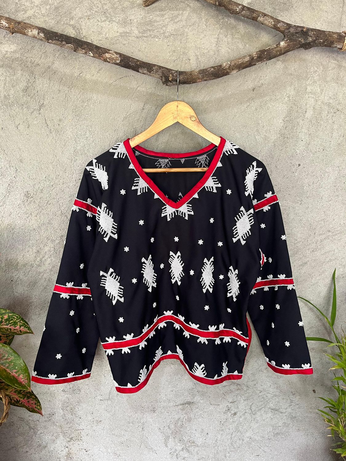Blouse_31. T'BOLI BEADED BLOUSE
