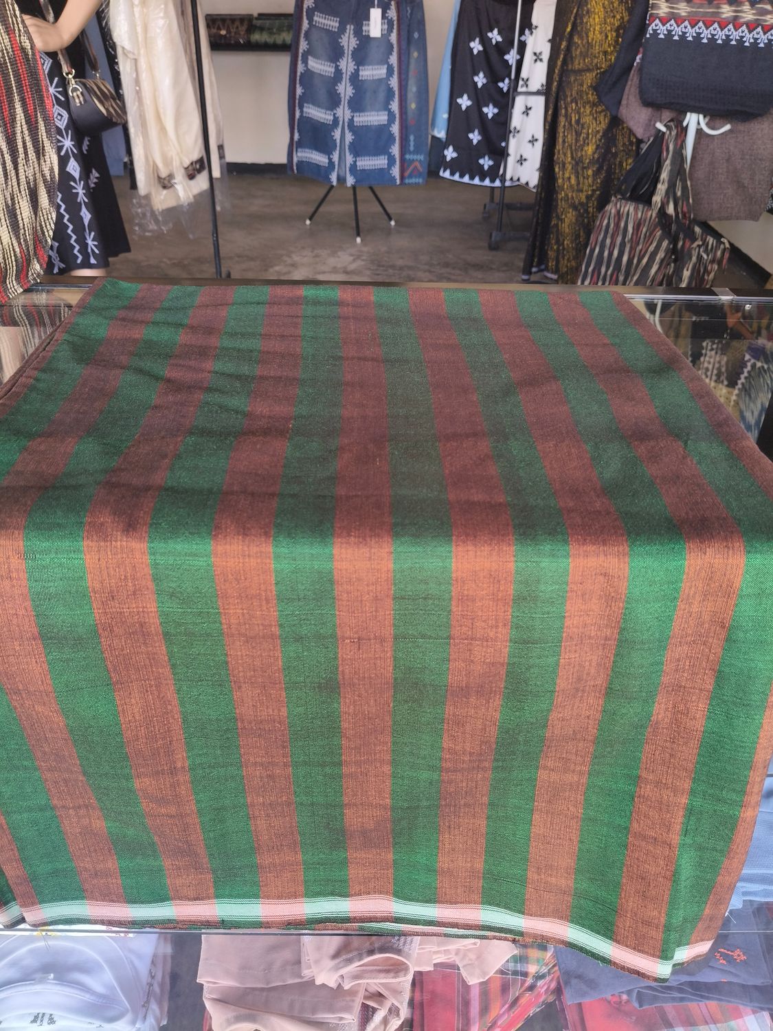 Malong_01. T'BOLI HAND-WOVEN MALONG