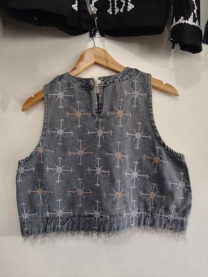 Blouse_55. T'BOLI HAND-EMBROIDERED BLOUSE