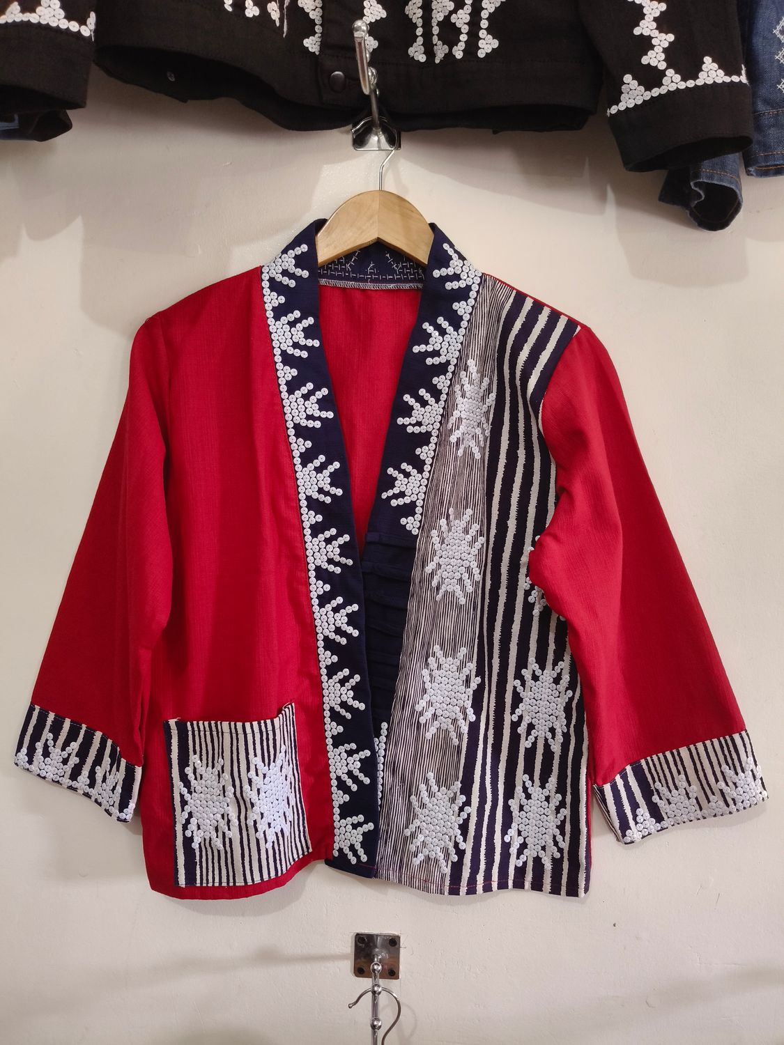 Blazer_06. T'BOLI BEADED BLAZER