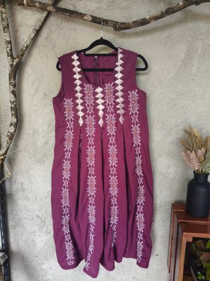 Dress_01. T'BOLI HAND0EMBROIDERED AND HAND-BEADED DRESS