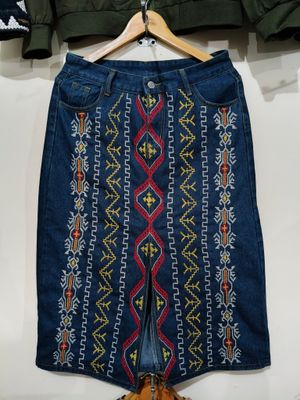 Skirt_14. TBOLI EMBROIDERY SKIRT