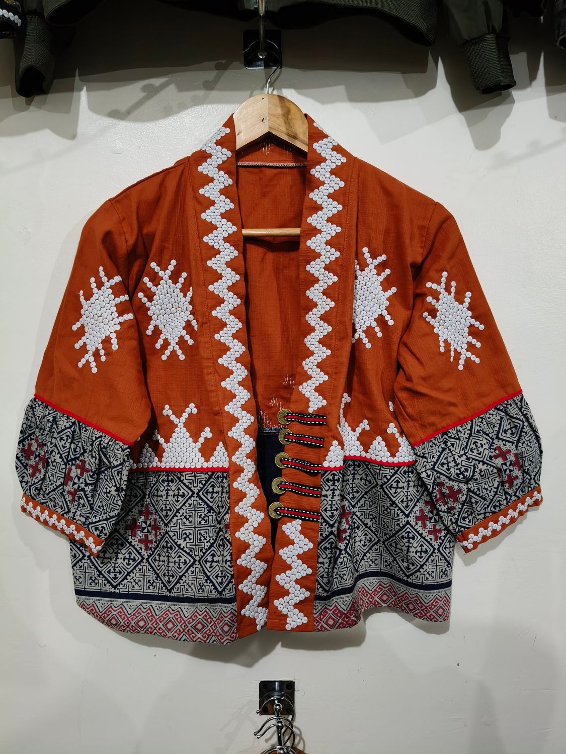 Blazer_15. T'BOLI EMBROIDERED ASEAN BLAZER