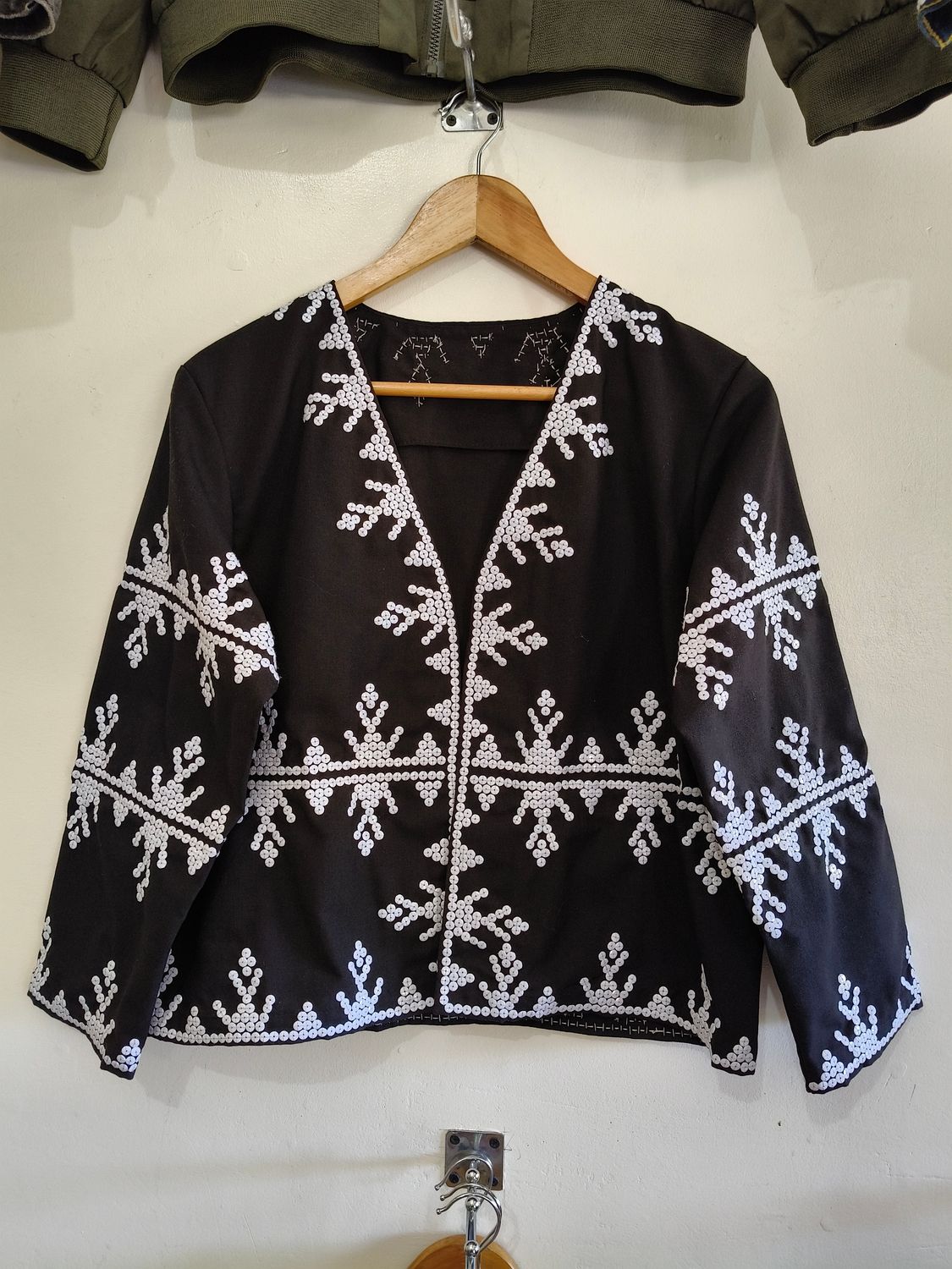 Blazer_20. T'BOLI EMBROIDERED BLAZER
